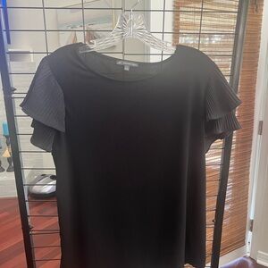 Adrianna Papell Black Short-Sleeve Top with Pleated Ruffle Sleeves